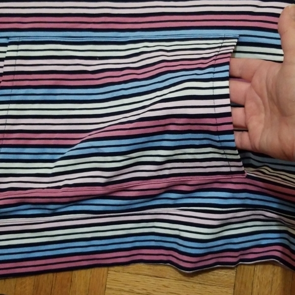 Kim Rogers striped top. - Picture 5 of 5